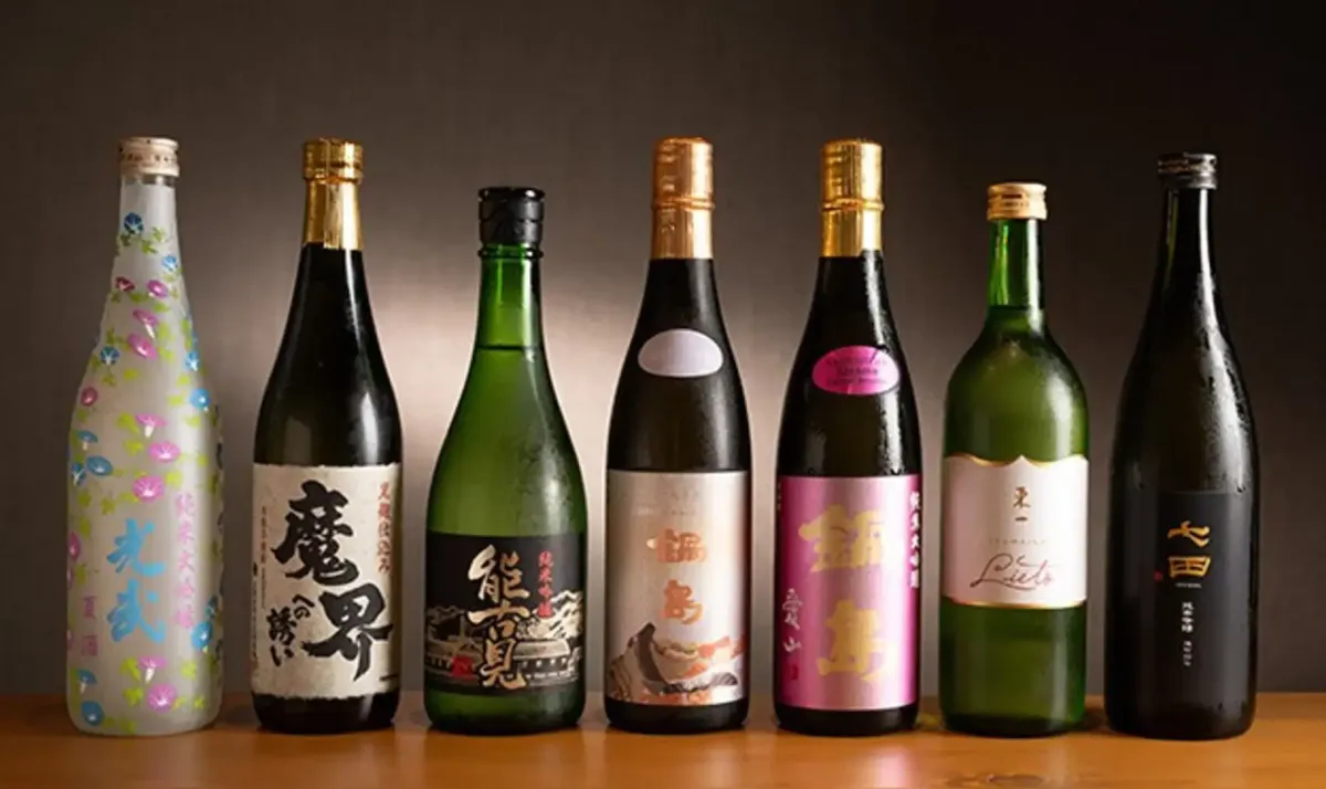 高輪 しん山の酒瓶